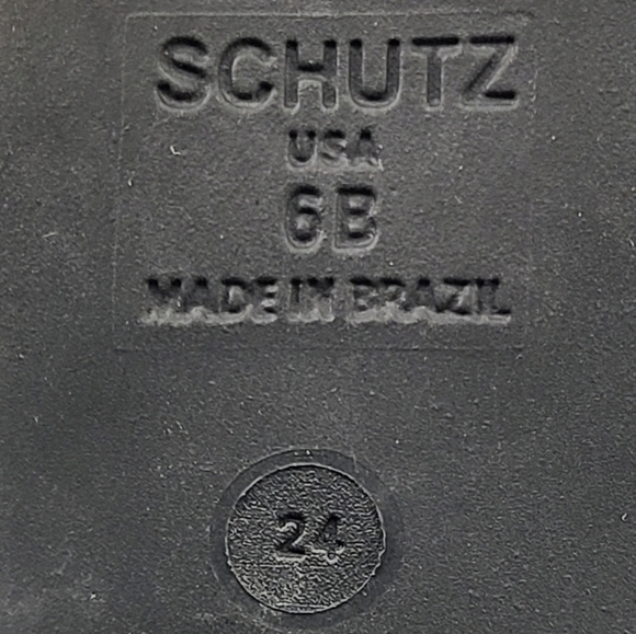 6B - Schutz | Cinderia Pointed Toe Flat Mule - Picture 9 of 10